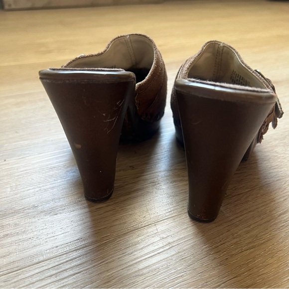 Dana Buchman Leather Heeled Western Boho Clog Mules with Buckles - Picture 7 of 10